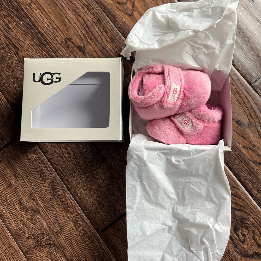 NWT Ugg Booties